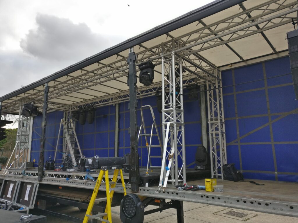 The Peoples Vote – Mobile stage and production