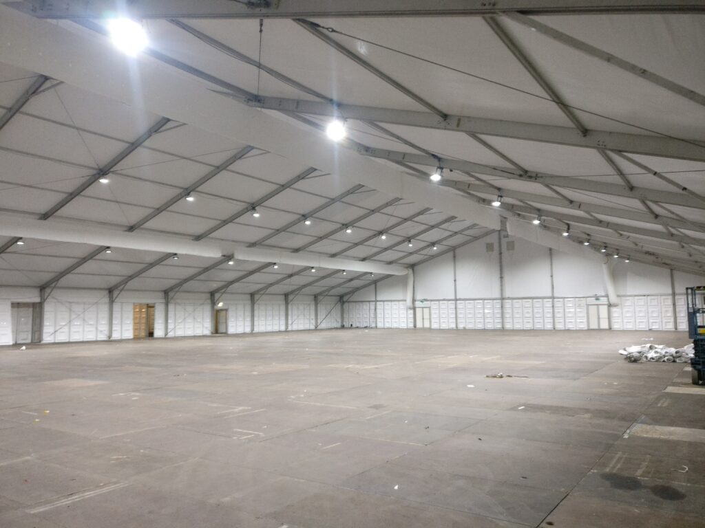 Large scale industrial marquee lighting