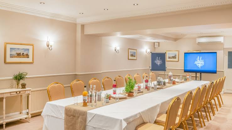 Beaulieu Hotel & Drift Inn gallery image